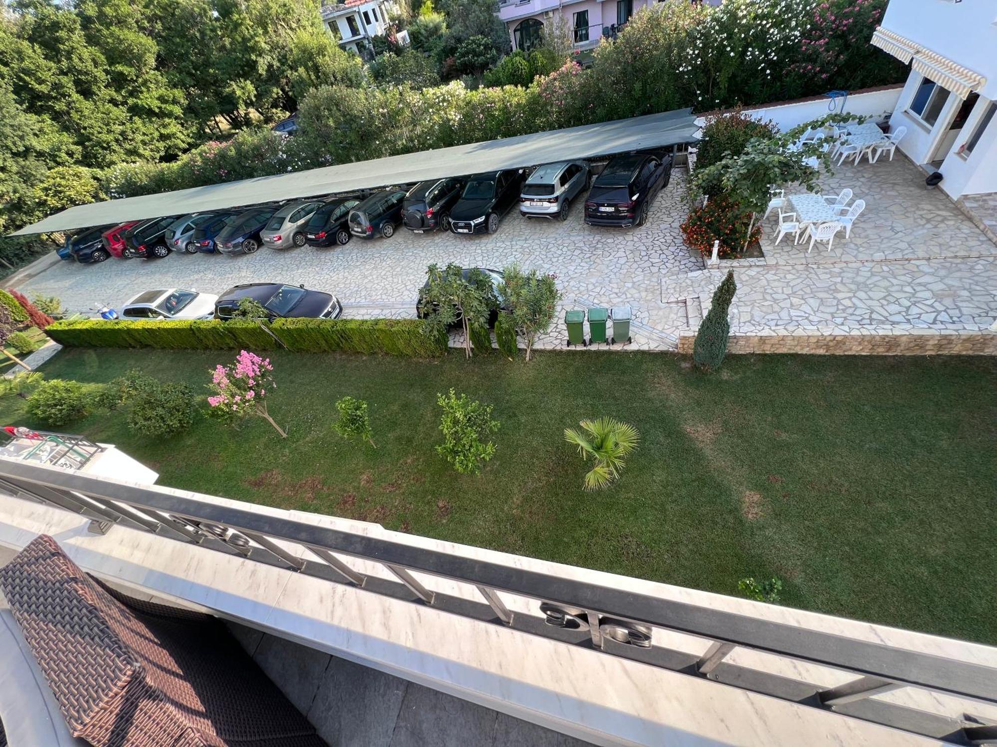 Residence Leora Ulcinj Extérieur photo